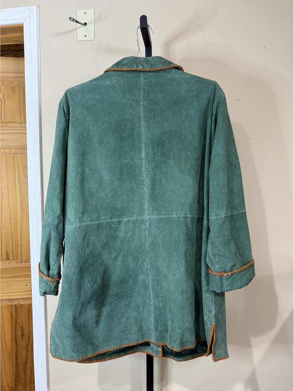 Bob Mackie Green Suede Women's Coat with Leaf Embroidery 2X - Picture 9 of 11